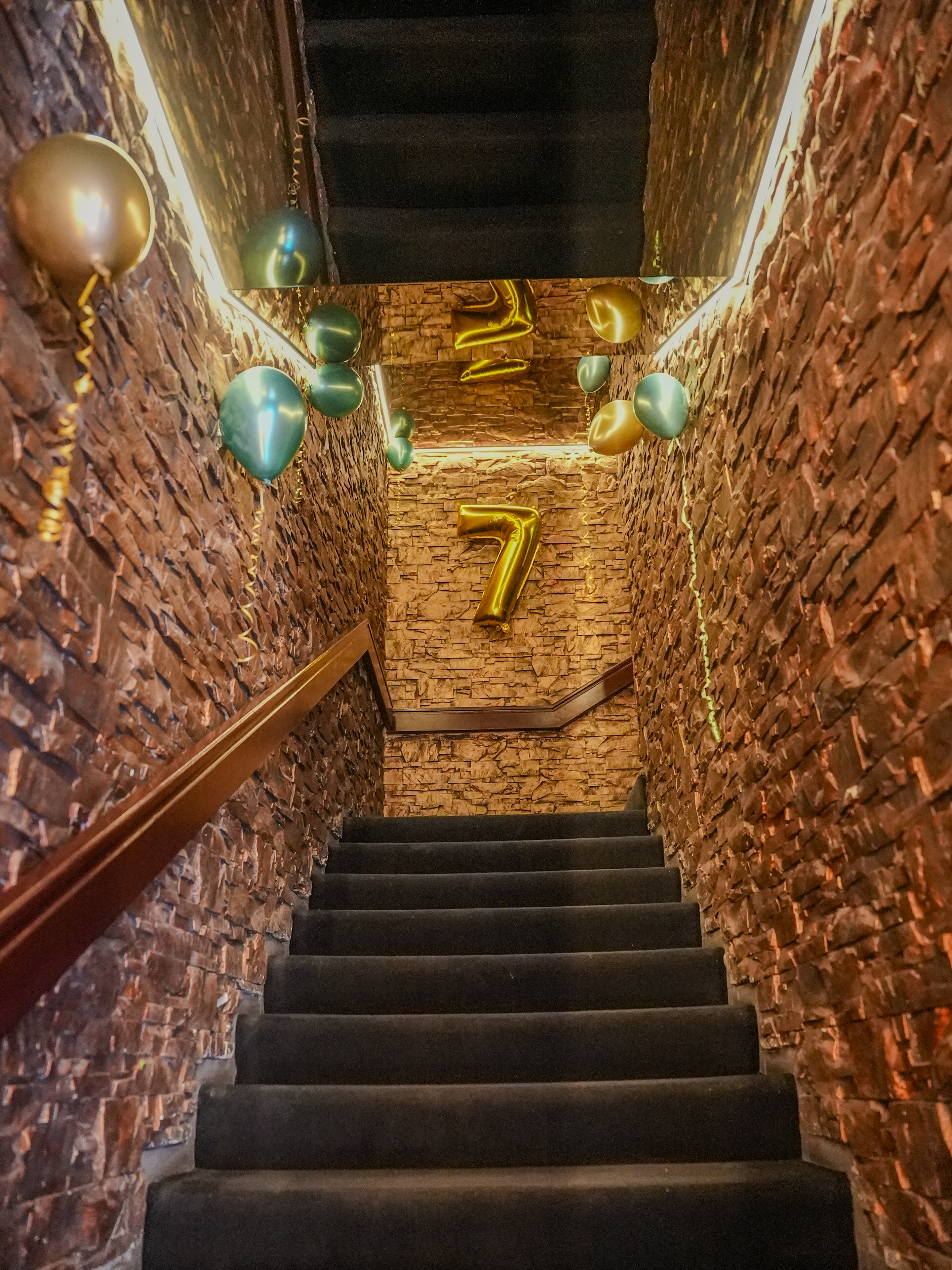 PRIVÉ 7 Lounge-Bereich